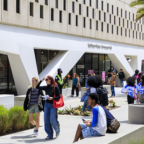 Group of people near the Ahmanson Building at Otis College of Art and Design