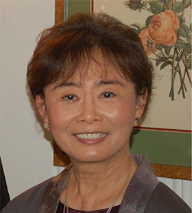 Portrait of Mei-Lee Ney (Chair)