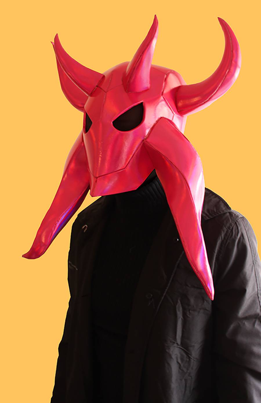 Red helmet with 6 protruding horns made of mesh fabric, and red holographic stretch vinyl fabric.