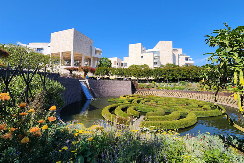Decorative garden designed by Roert Irwin at The Getty Center 